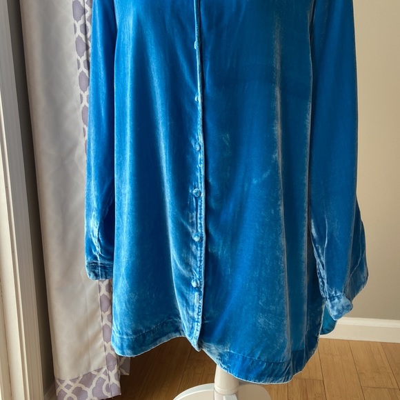 Soft Surroundings Icon Silk Velvour Poets Tunic Button Front Shirt - Picture 5 of 12